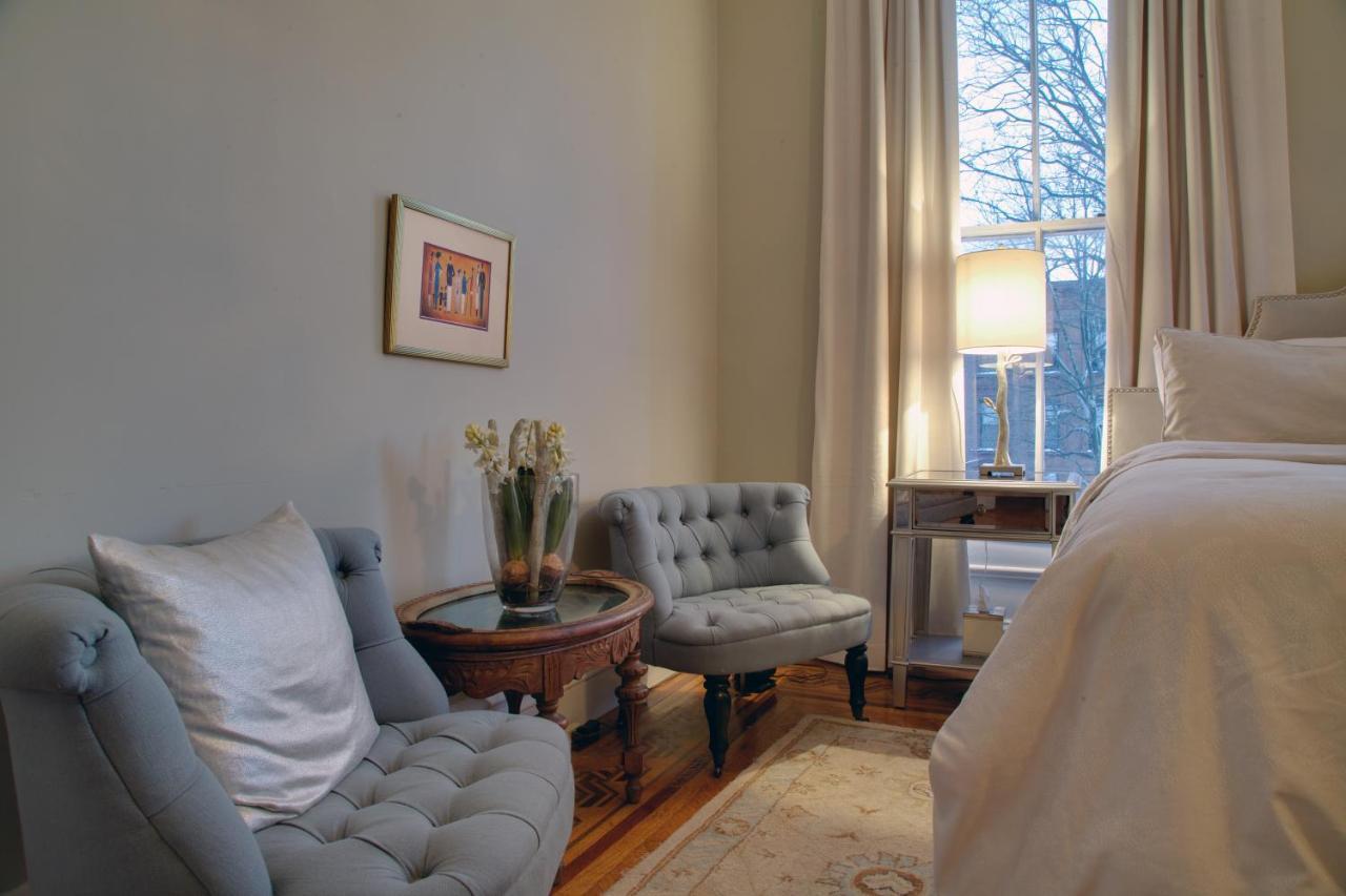Akwaaba Mansion Bed & Breakfast New York Exterior foto