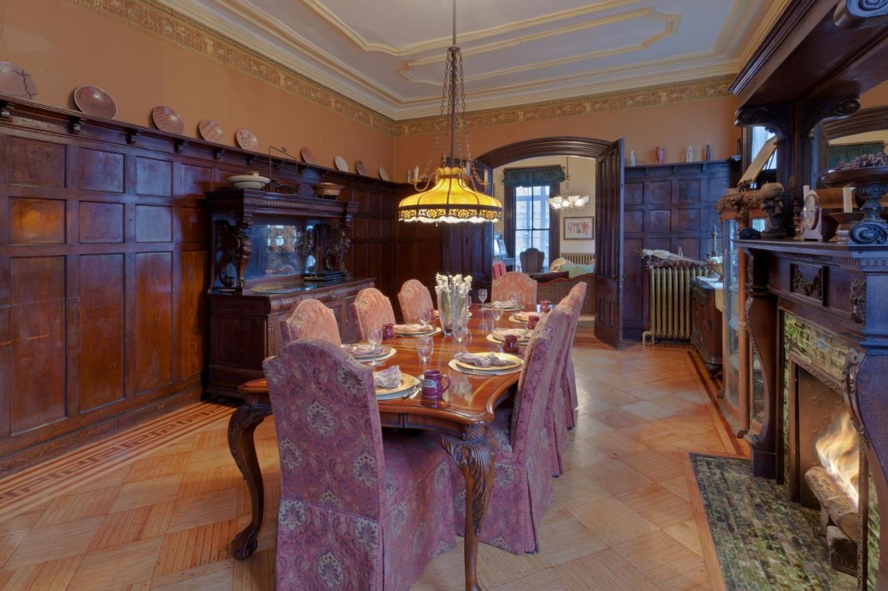 Akwaaba Mansion Bed & Breakfast New York Exterior foto