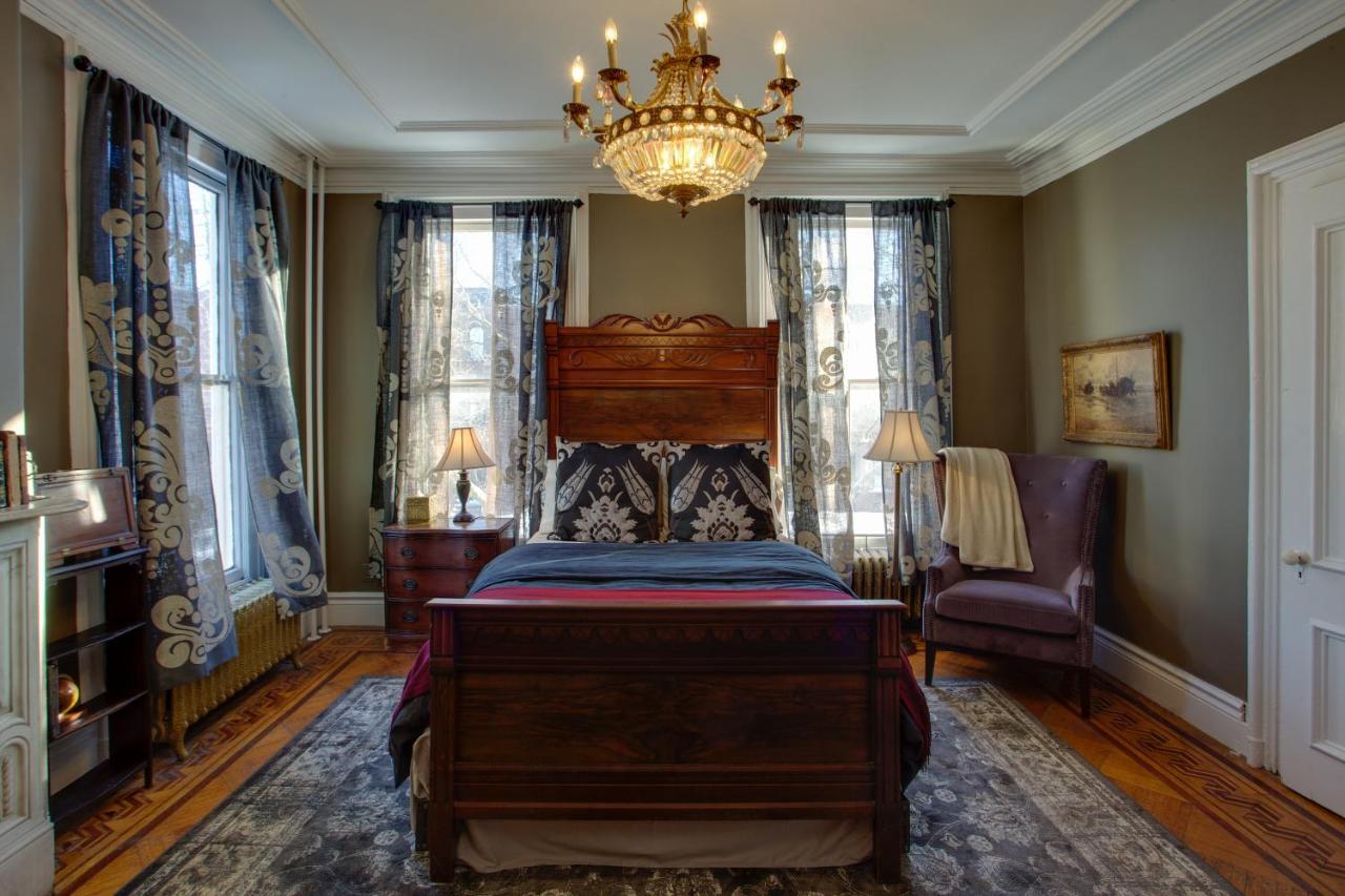 Akwaaba Mansion Bed & Breakfast New York Exterior foto